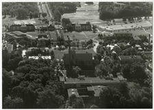 Aerial of campus in 1980s from above Park Street
